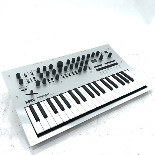 KORG minilogue シンセサイザー